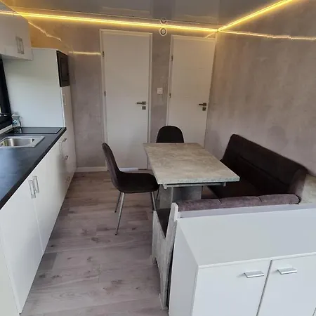 ספינת מלון Hausboote Unteres Odertal Hausboot Kranich